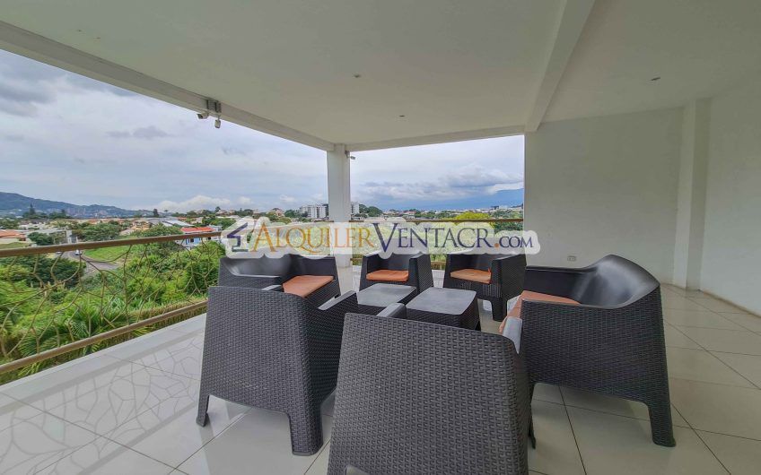 Apartamento tipo Penthouse con vista en Bello Horizonte Escazú