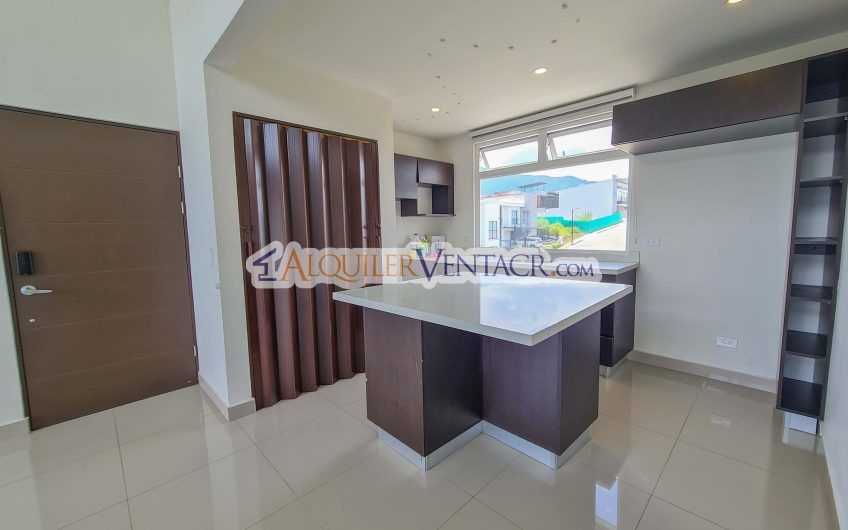 Apartamento tipo Penthouse con vista en Bello Horizonte Escazú