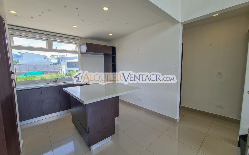 Apartamento tipo Penthouse con vista en Bello Horizonte Escazú