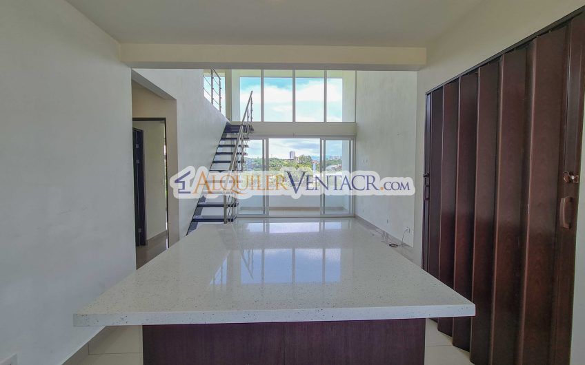 Apartamento tipo Penthouse con vista en Bello Horizonte Escazú