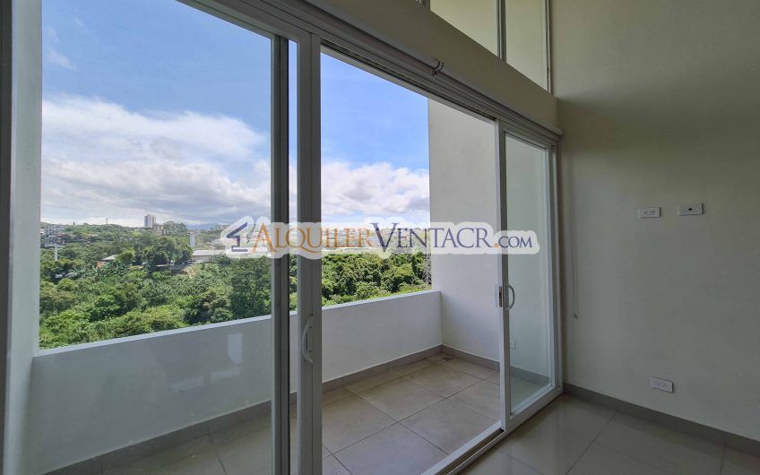 Apartamento tipo Penthouse con vista en Bello Horizonte Escazú