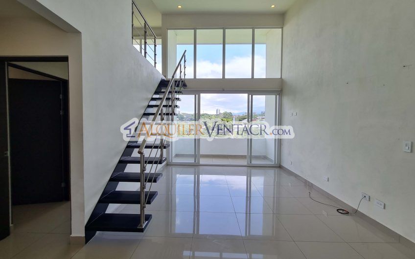 Apartamento tipo Penthouse con vista en Bello Horizonte Escazú