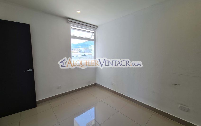 Apartamento tipo Penthouse con vista en Bello Horizonte Escazú