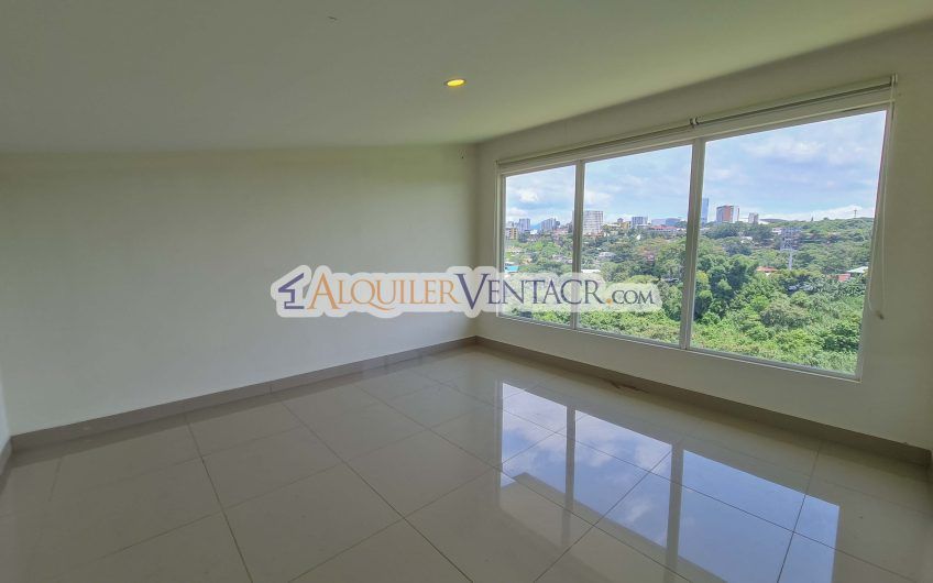 Apartamento tipo Penthouse con vista en Bello Horizonte Escazú