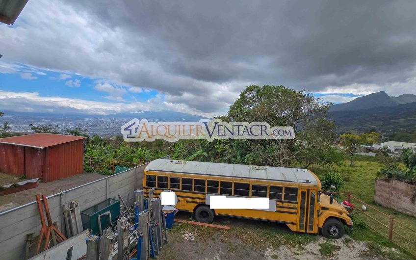Lote de 504 m2 con vistas y con servicios listos en San Antonio Escazú