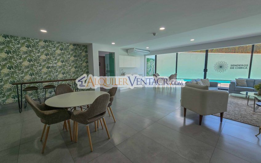 Lujoso apartamento de 3 habit.+ de servicio en Escazú Centro