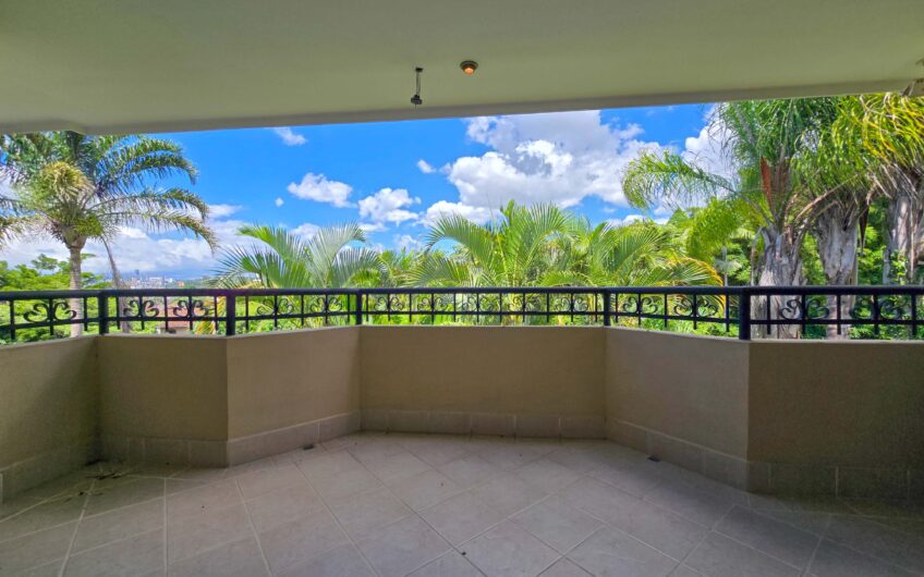 Jaboncillos Escazú! Condo de 523 m2 con 6 habit. + de servicio y jardín