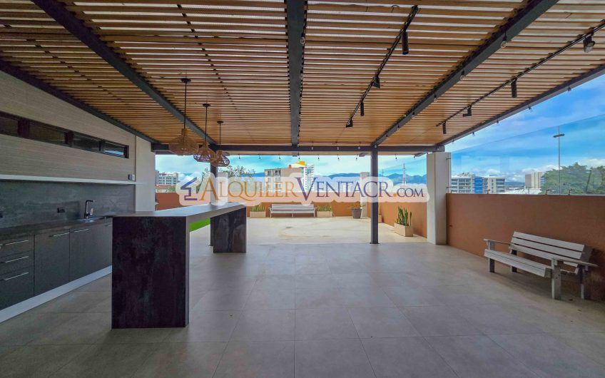 Oficina en Torres del Parque en Sabana Norte