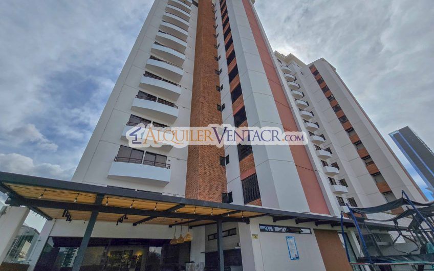 Oficina en Torres del Parque en Sabana Norte