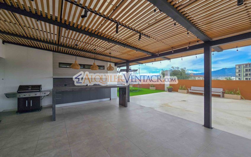 Oficina en Torres del Parque en Sabana Norte