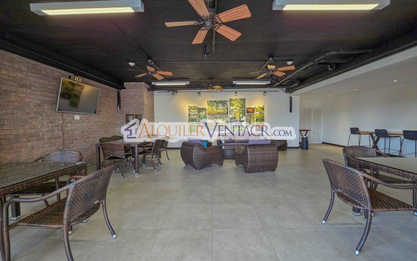 Oficina en Torres del Parque en Sabana Norte