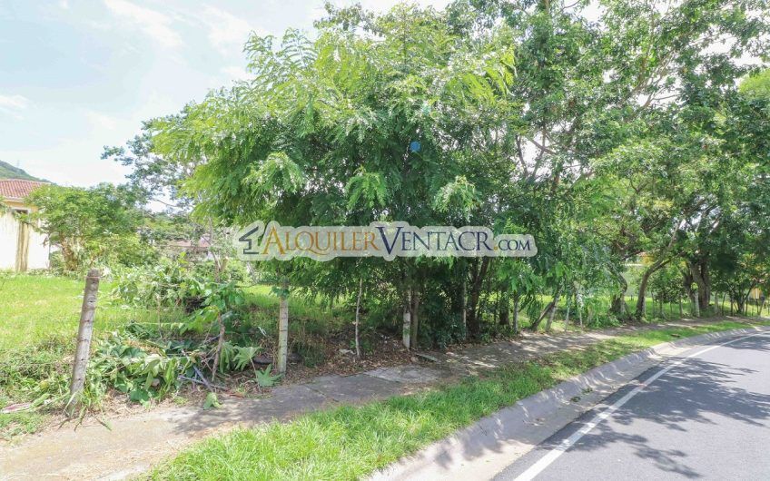 Jaboncillos Escazú! Lote plano de 2.640 m2