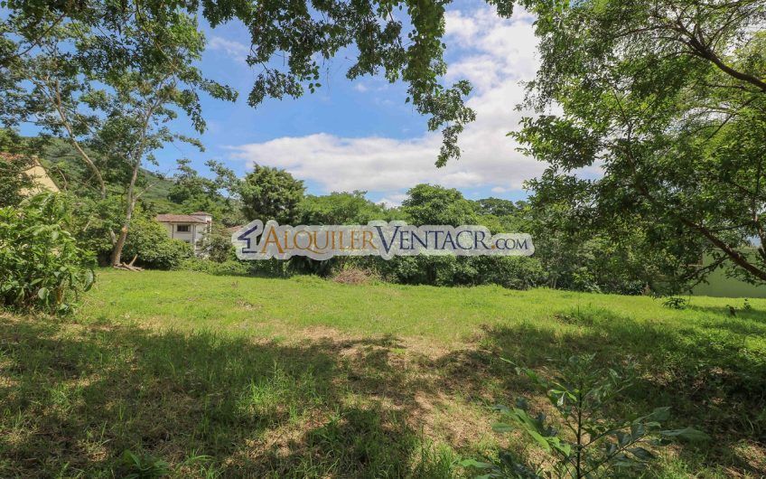 Jaboncillos Escazú! Lote plano de 2.640 m2