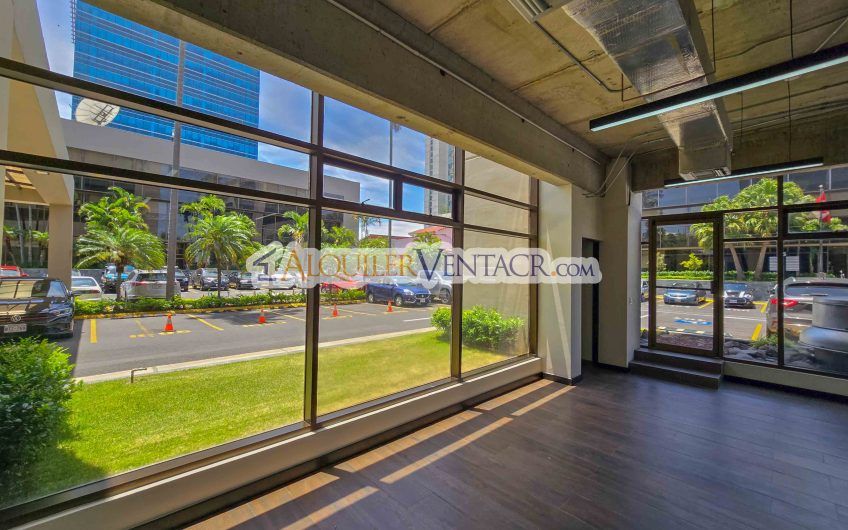 Oficina de 118 m2 en Torre Oficentro La Sabana