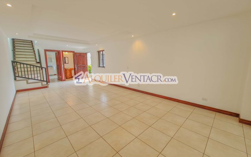 Para inversión! Condo de 4 habit. en Trejos Montealegre x Avenida Escazú