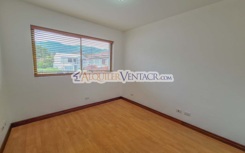 Para inversión! Condo de 4 habit. en Trejos Montealegre x Avenida Escazú