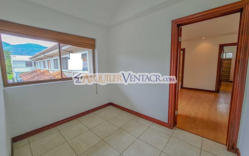 Para inversión! Condo de 4 habit. en Trejos Montealegre x Avenida Escazú