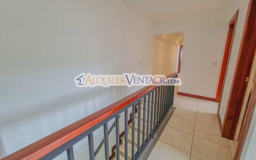 Para inversión! Condo de 4 habit. en Trejos Montealegre x Avenida Escazú