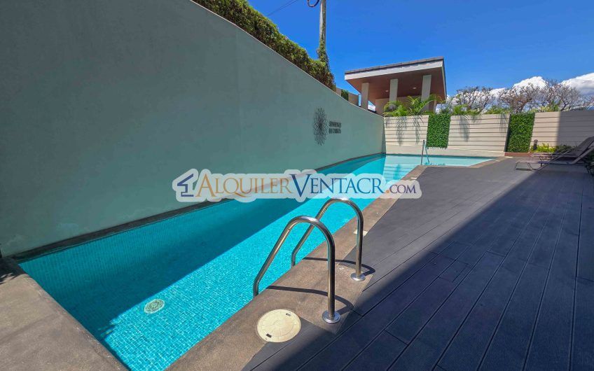 Para estrenar! Lujoso apartamento con vista en Escazú Centro