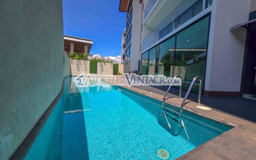 Para estrenar! Lujoso apartamento con vista en Escazú Centro