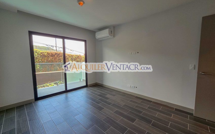 Para estrenar! Lujoso apartamento con vista en Escazú Centro