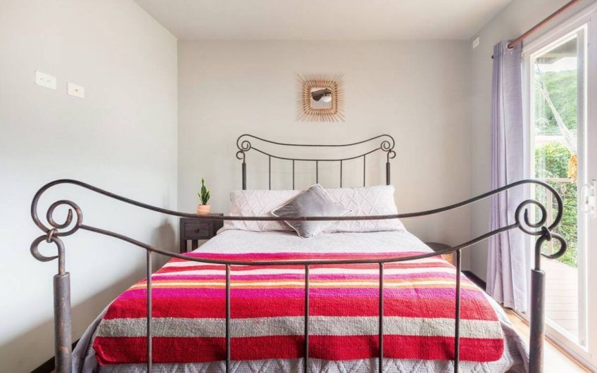 Apartamento con vista en San Nicolás de Barí Río Oro Santa Ana