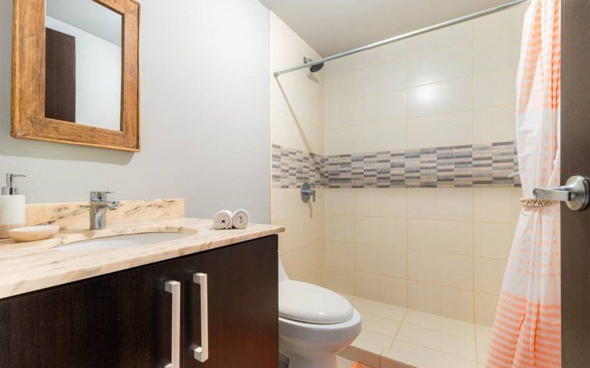 Apartamento con vista en San Nicolás de Barí Río Oro Santa Ana