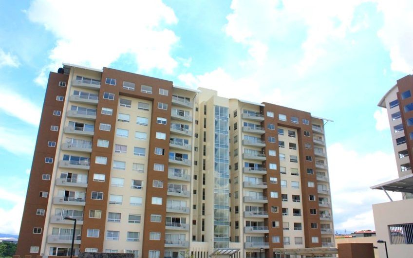 Apartamento en Condado del Parque Sabana Norte