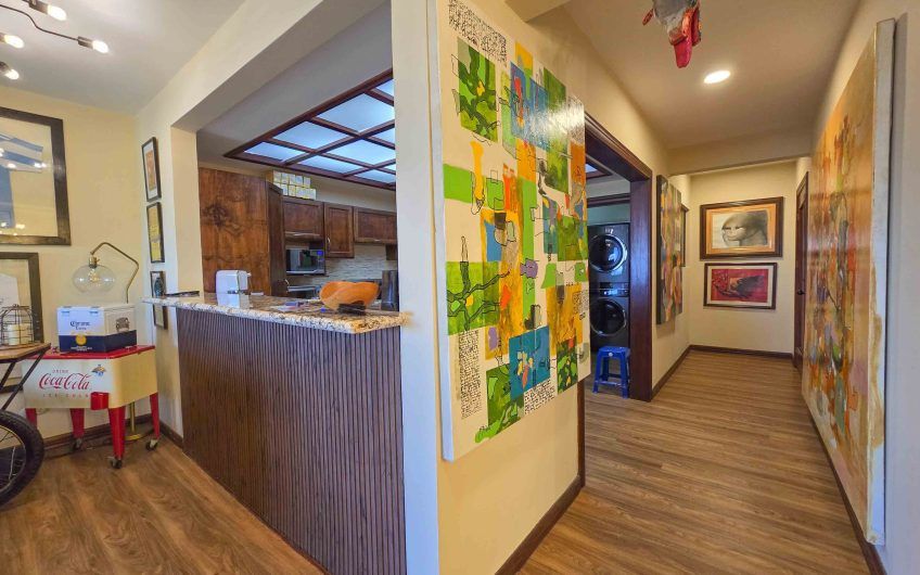 Condo de Un Nivel con vista de 3 habit. en Guachipelín Escazú