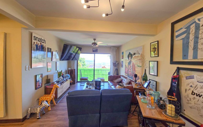 Condo de Un Nivel con vista de 3 habit. en Guachipelín Escazú