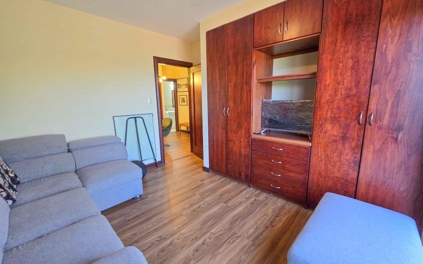 Condo de Un Nivel con vista de 3 habit. en Guachipelín Escazú