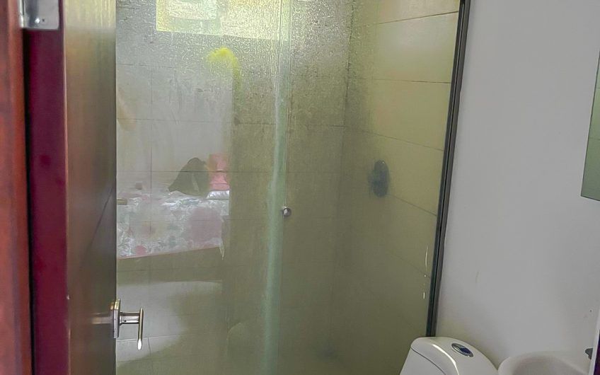 Hacienda Espinal San Rafael Alajuela! Casa de 430 m2 de 5 habit. con jardín