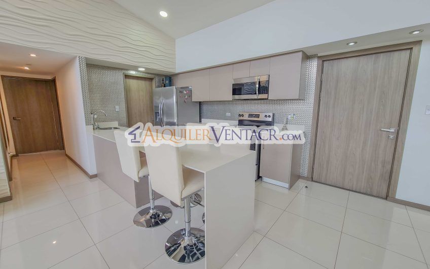 Lujoso Penthouse con vista en torre Paradisus Rohrmoser Pavas