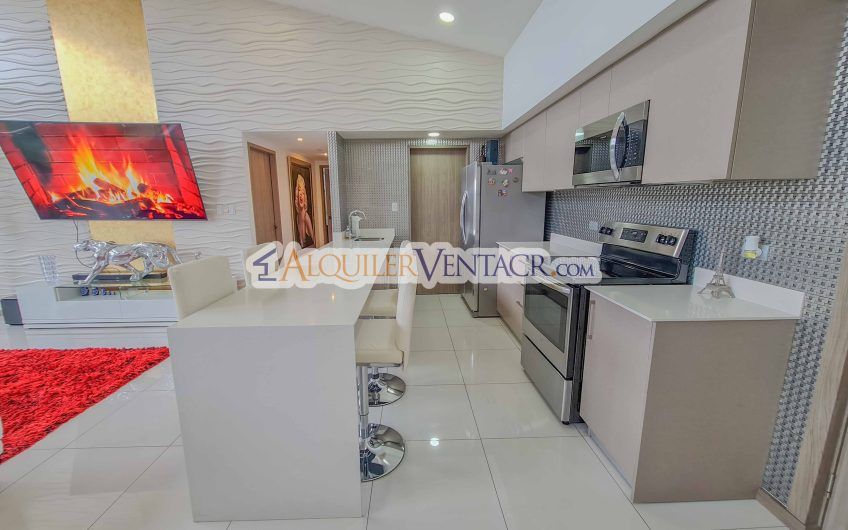 Lujoso Penthouse con vista en torre Paradisus Rohrmoser Pavas