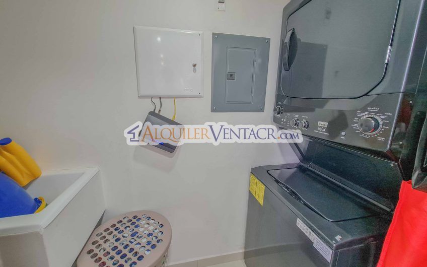 Lujoso Penthouse con vista en torre Paradisus Rohrmoser Pavas