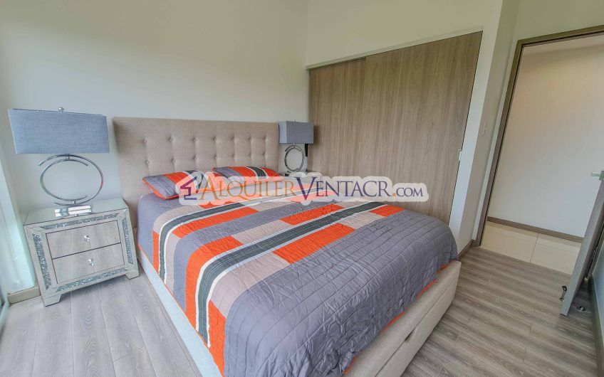 Lujoso Penthouse con vista en torre Paradisus Rohrmoser Pavas