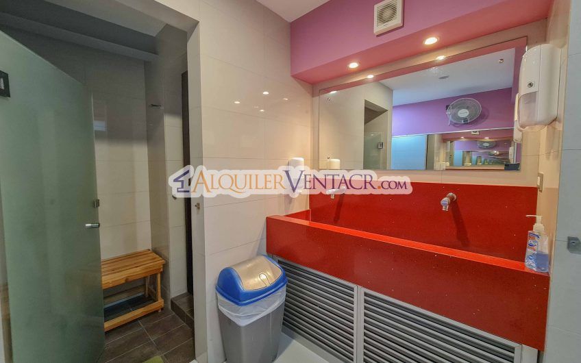 Local Comercial de 281 m2 en Guachipelín Escazú