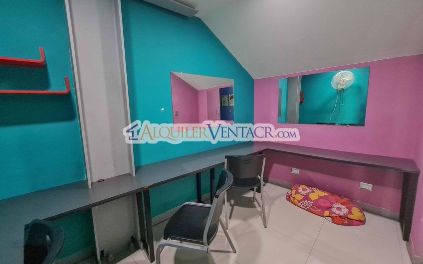 Local Comercial de 281 m2 en Guachipelín Escazú