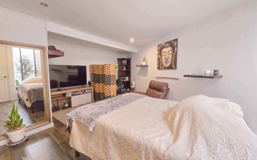 Casa de Una Planta con Piscina Privada en Bello Horizonte Escazú