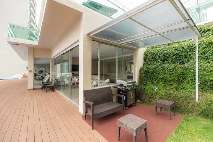 Lujoso Penthouse con vista en torre Paradisus Rohrmoser Pavas