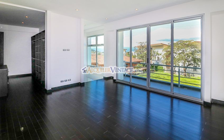 Condo de 503 m2 con vista en Guachipelín Escazú x Distrito 4