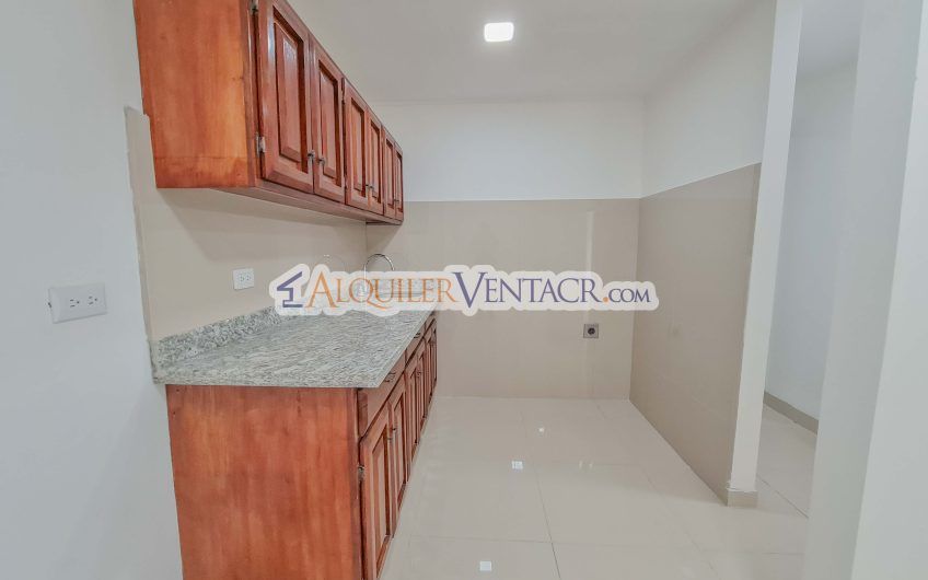 Apartamento + bodega (con uso suelo ZMRC) en Sabana Sur x Torre Universal