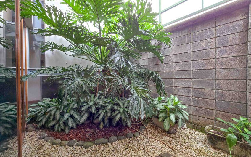 Condo Contemporáneo de 432 m2 con vista en Guachipelín Escazú