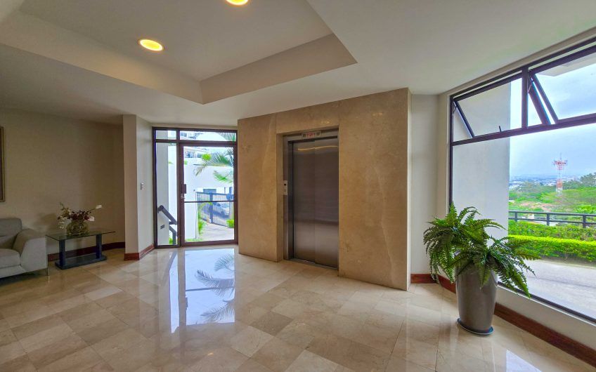 Lujoso apartamento con vista x La Paco San Rafael Escazú