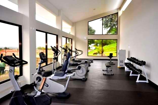 Avalon Country Club Santa Ana! Apartamento amueblado