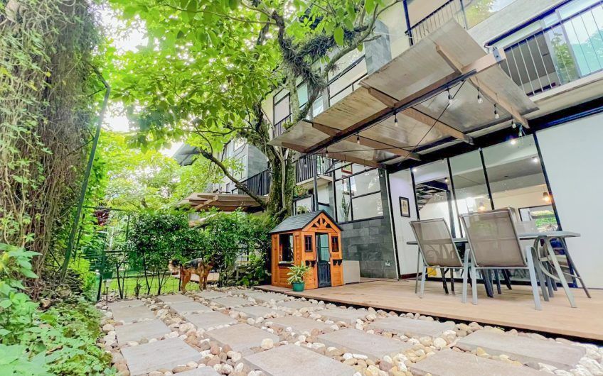 Condo estilo Loft con terrazas y vista en Santa Ana Piedades