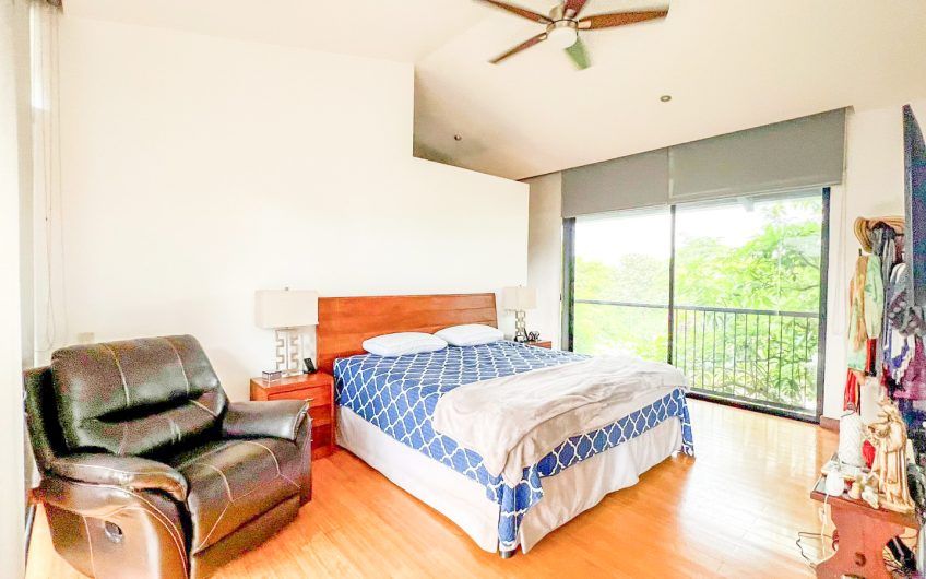 Condo estilo Loft con terrazas y vista en Santa Ana Piedades