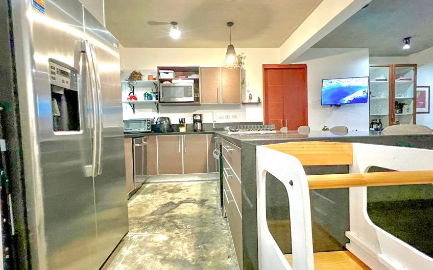 Condo estilo Loft con terrazas y vista en Santa Ana Piedades