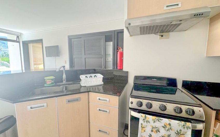 Avalon Country Club Santa Ana! Apartamento amueblado