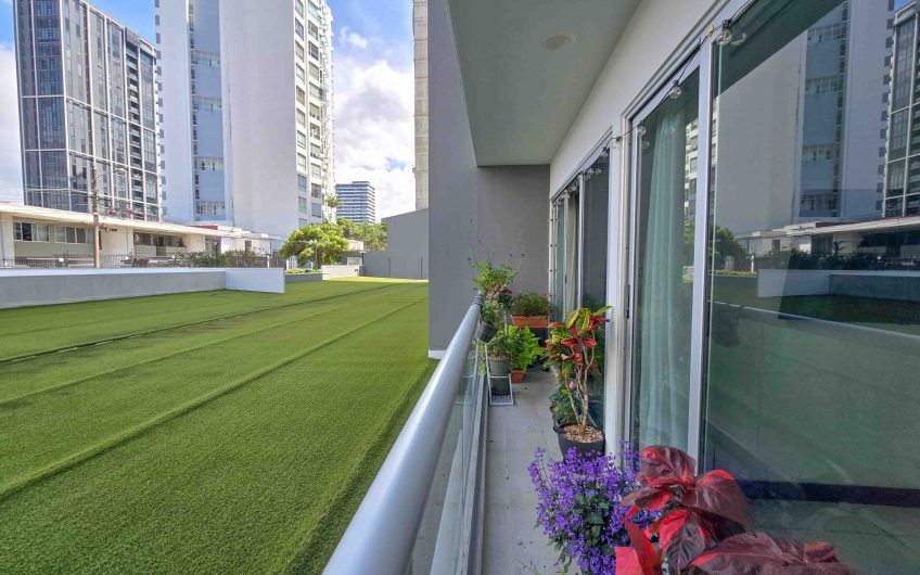 Torre U Nunciatura! Apartamento con balcón